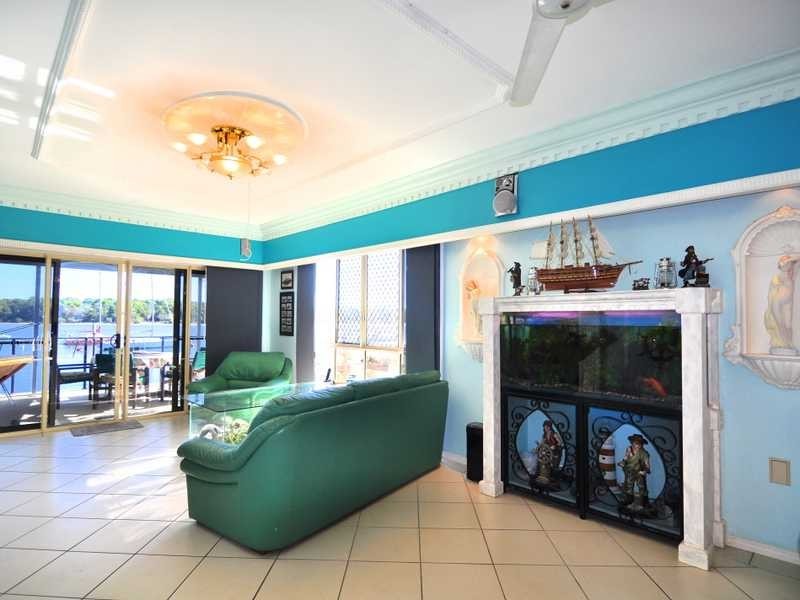 18 Esplanade, Tin Can Bay QLD 4580