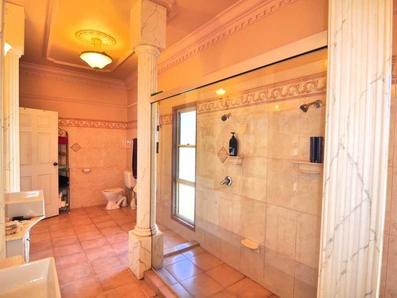 18 Esplanade, Tin Can Bay QLD 4580