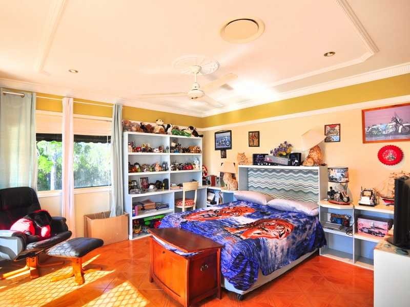 18 Esplanade, Tin Can Bay QLD 4580