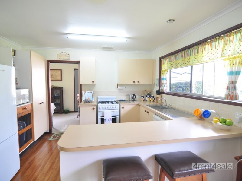63 Endeavour Drive, Cooloola Cove QLD 4580