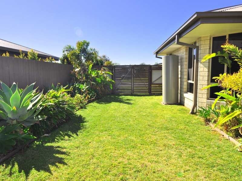 54 CREEKSIDE ESPLANADE, Cooloola Cove QLD 4580