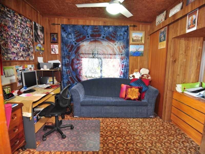 63 Gympie Road, Tin Can Bay QLD 4580