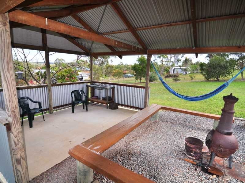 80 Bay Side Road, Cooloola Cove QLD 4580