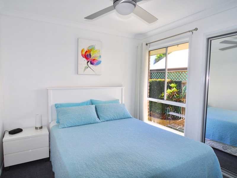 2 ACACIA CRESCENT, Tin Can Bay QLD 4580