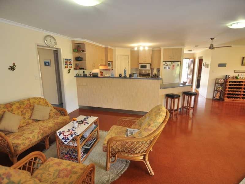 32 Tom Thumb Court, Cooloola Cove QLD 4580