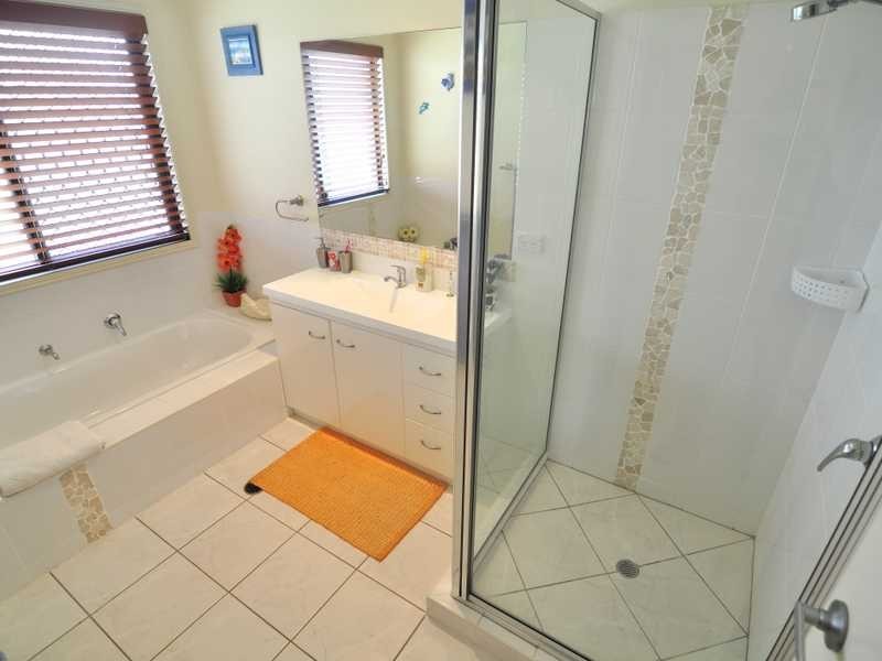 21 Kanimbla Avenue, Cooloola Cove QLD 4580