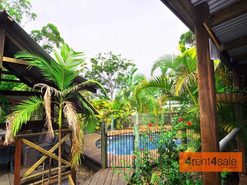 2 Sentinel Court, Cooloola Cove QLD 4580