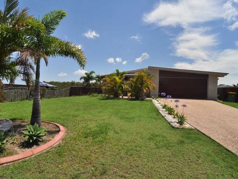 24 Callistemon Cresent, Tin Can Bay QLD 4580