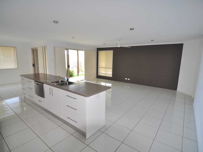 24 Callistemon Cresent, Tin Can Bay QLD 4580