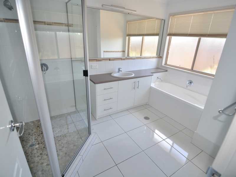 24 Callistemon Cresent, Tin Can Bay QLD 4580