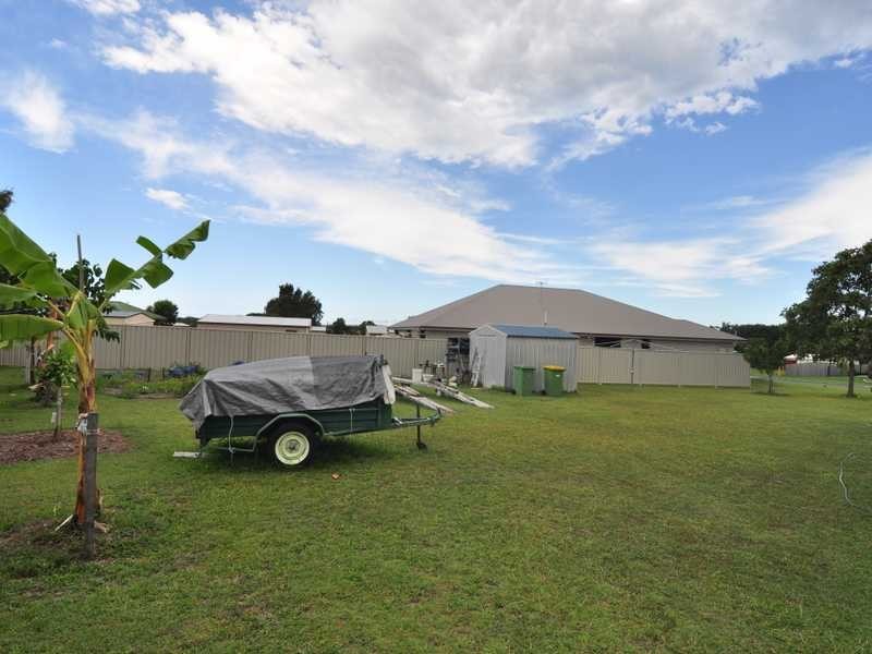 19 Dreadnought Avenue, Cooloola Cove QLD 4580