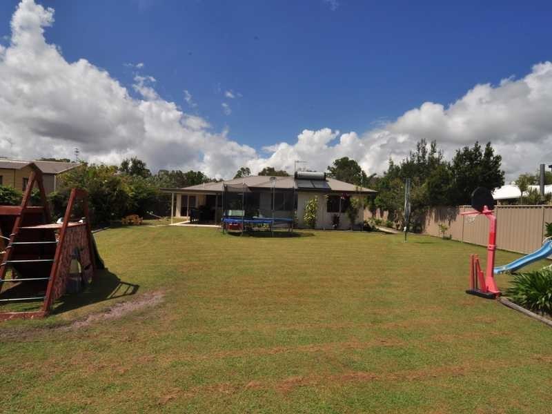 56 Fyshburn Drive, Cooloola Cove QLD 4580