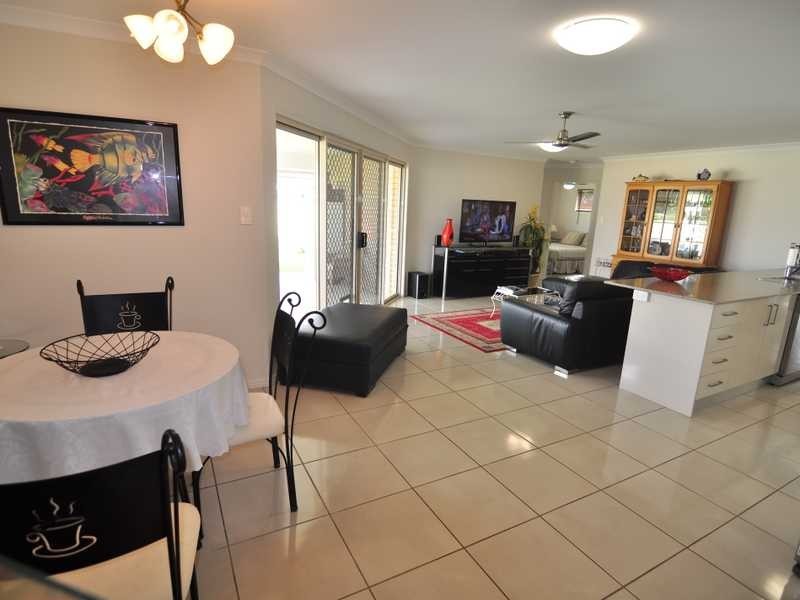 90 Fyshburn Drive, Cooloola Cove QLD 4580