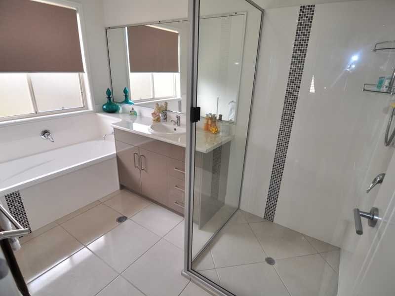 90 Fyshburn Drive, Cooloola Cove QLD 4580