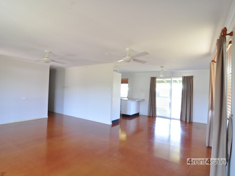 11 Batavia Court, Cooloola Cove QLD 4580