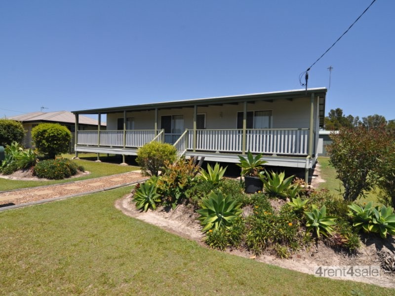 11 Batavia Court, Cooloola Cove QLD 4580