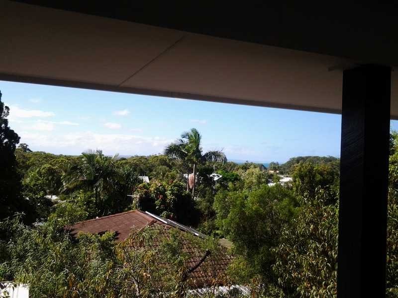 27 BOMBURRA COURT, Rainbow Beach QLD 4581