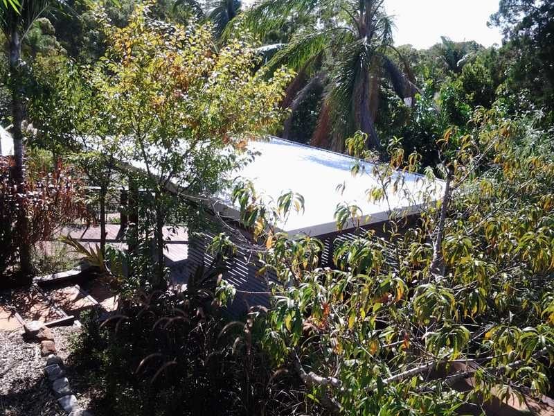 27 BOMBURRA COURT, Rainbow Beach QLD 4581