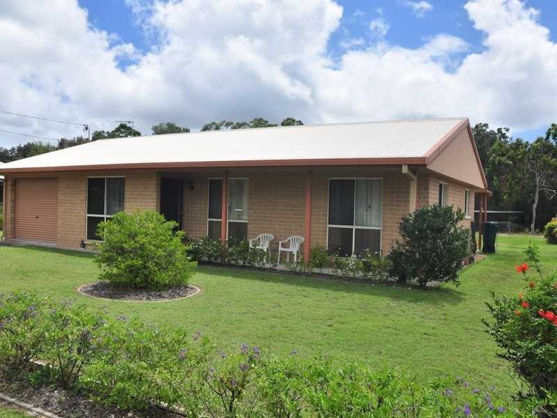 67 Golden Hind Avenue, Cooloola Cove QLD 4580