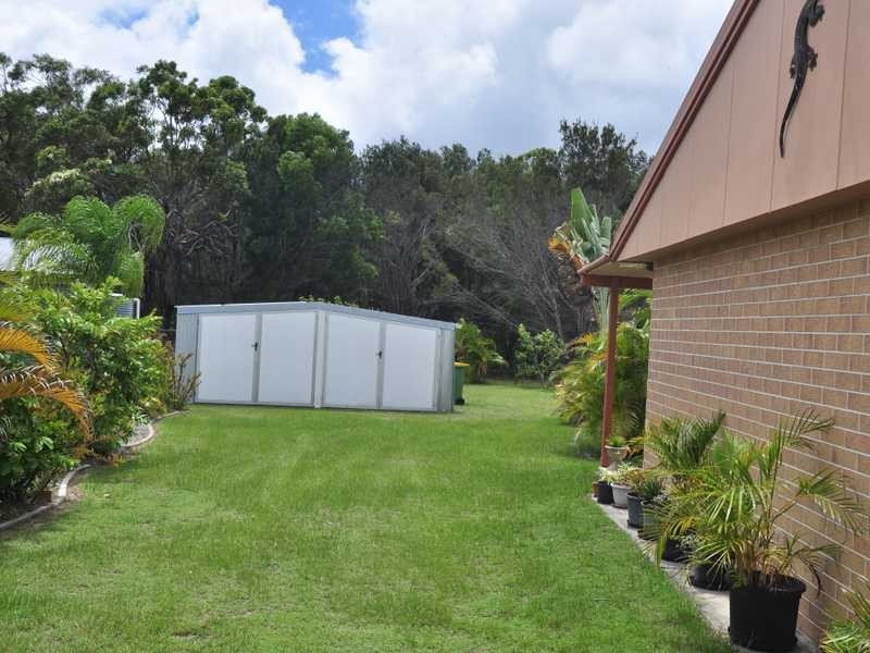 67 Golden Hind Avenue, Cooloola Cove QLD 4580