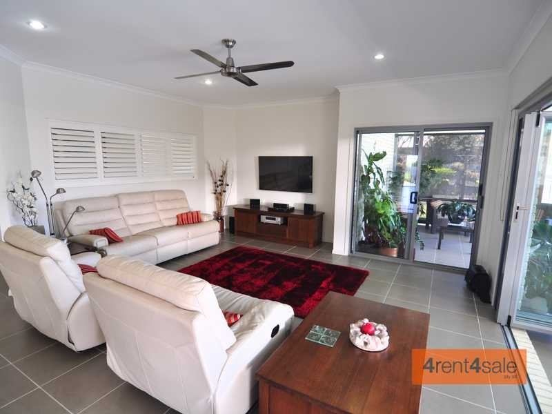 24 Elanda Court, Tin Can Bay QLD 4580