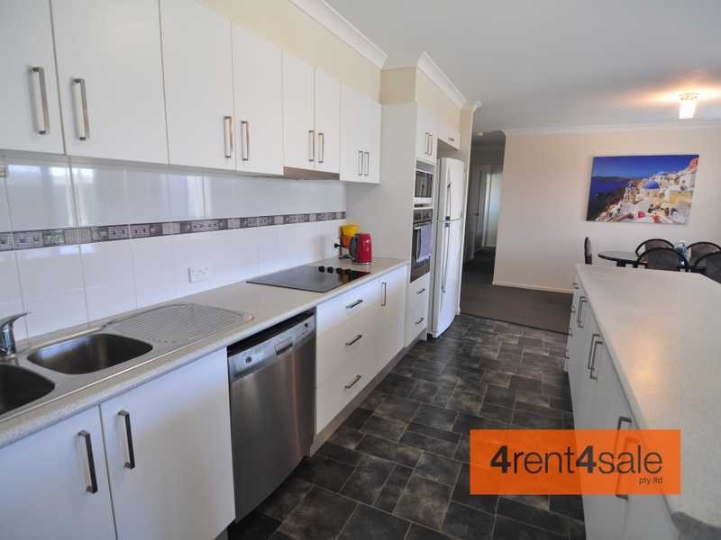 54 Summer Way, Tin Can Bay QLD 4580