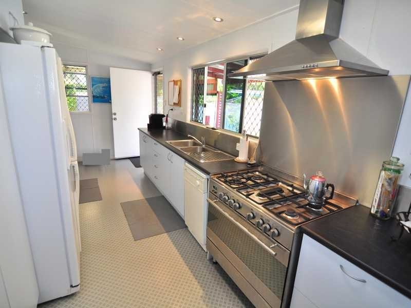 7 Groper Street, Tin Can Bay QLD 4580
