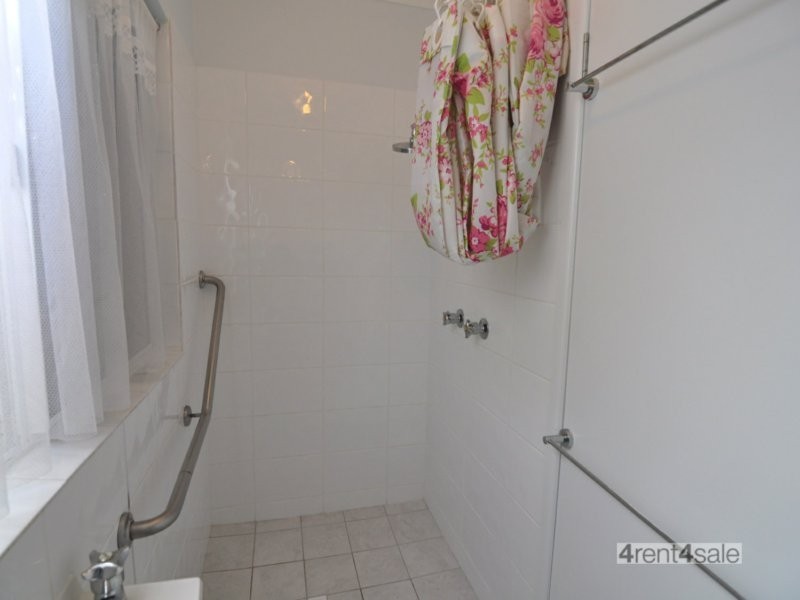 22 Tailor Street, Tin Can Bay QLD 4580
