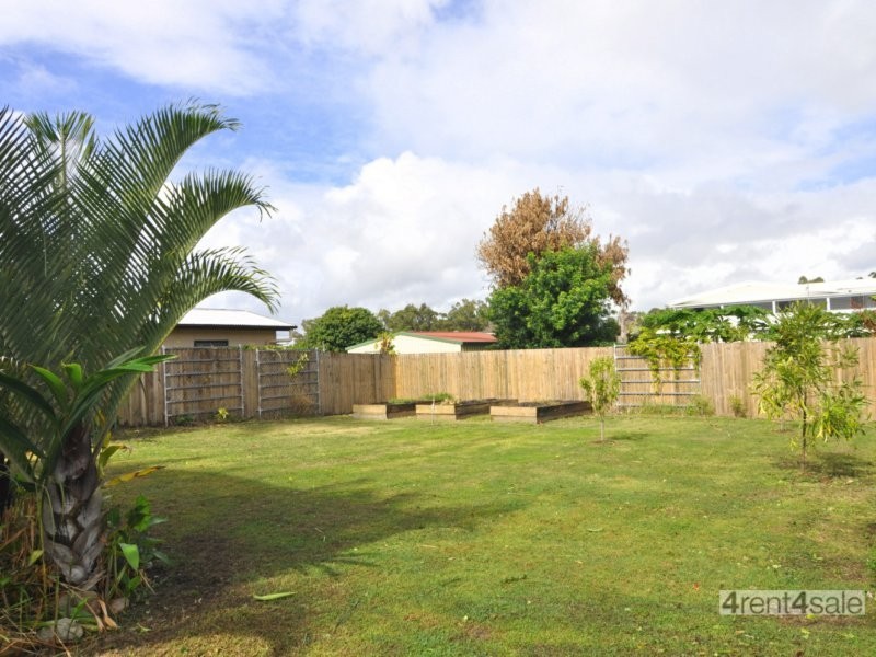 22 Tailor Street, Tin Can Bay QLD 4580