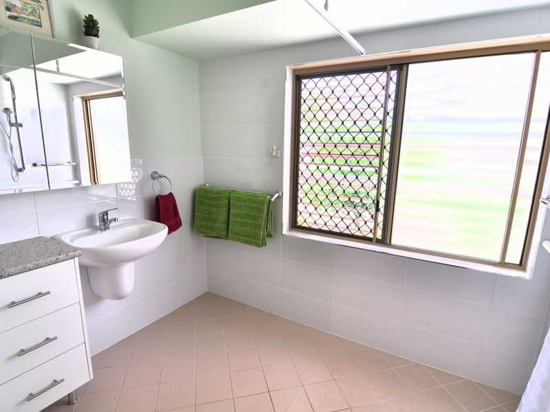 28 Tom Thumb Court, Cooloola Cove QLD 4580