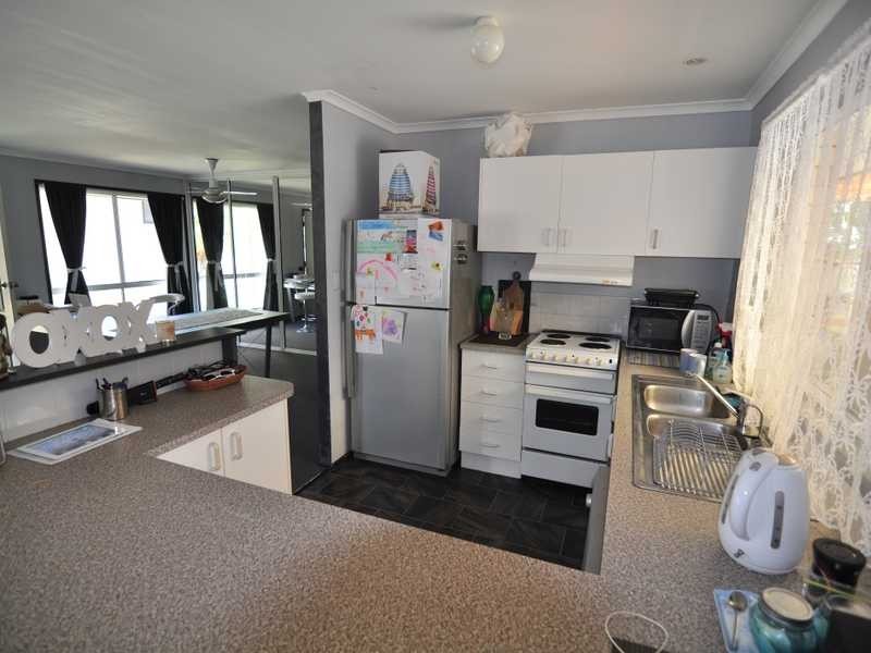 11 Aquitania Court, Cooloola Cove QLD 4580