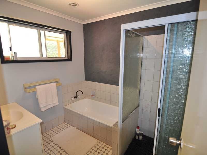 11 Aquitania Court, Cooloola Cove QLD 4580