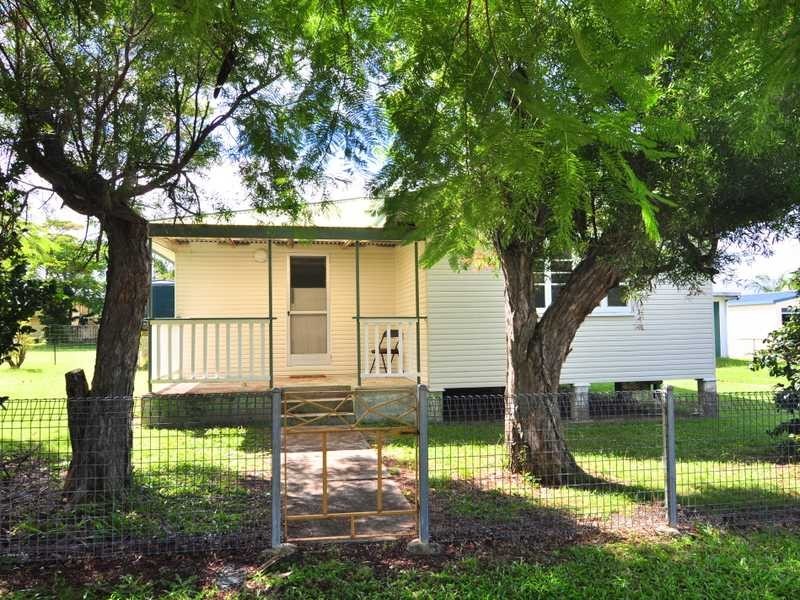9 King Street, Tin Can Bay QLD 4580