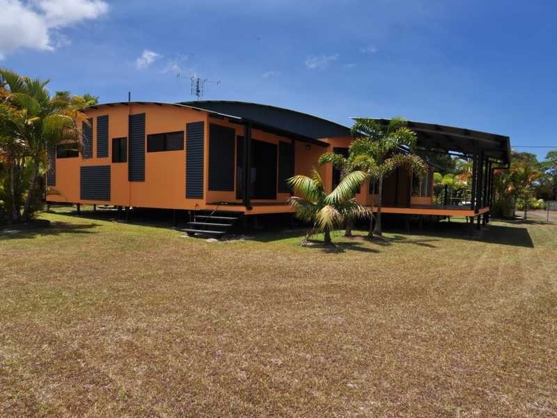 36 MAURETANIA AVENUE, Cooloola Cove QLD 4580