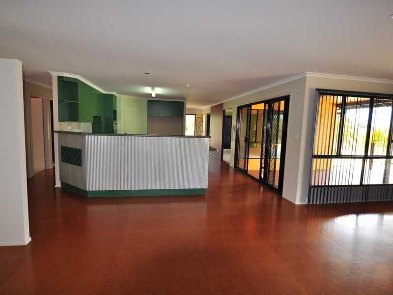 36 MAURETANIA AVENUE, Cooloola Cove QLD 4580