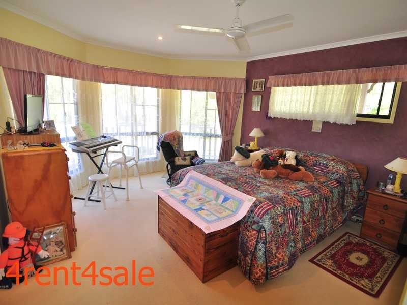 11 Mayflower Court, Cooloola Cove QLD 4580