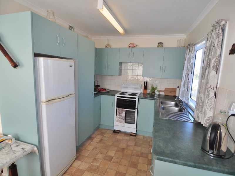 22 Tailor Street, Tin Can Bay QLD 4580