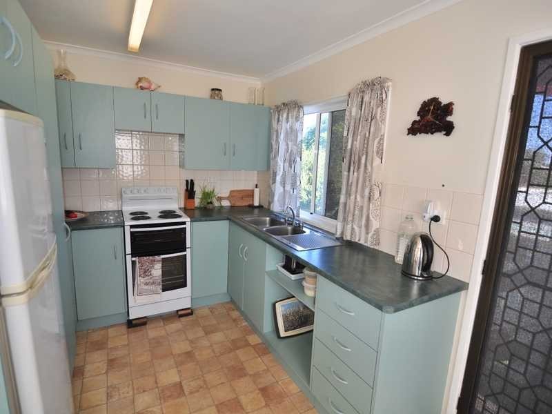 22 Tailor Street, Tin Can Bay QLD 4580