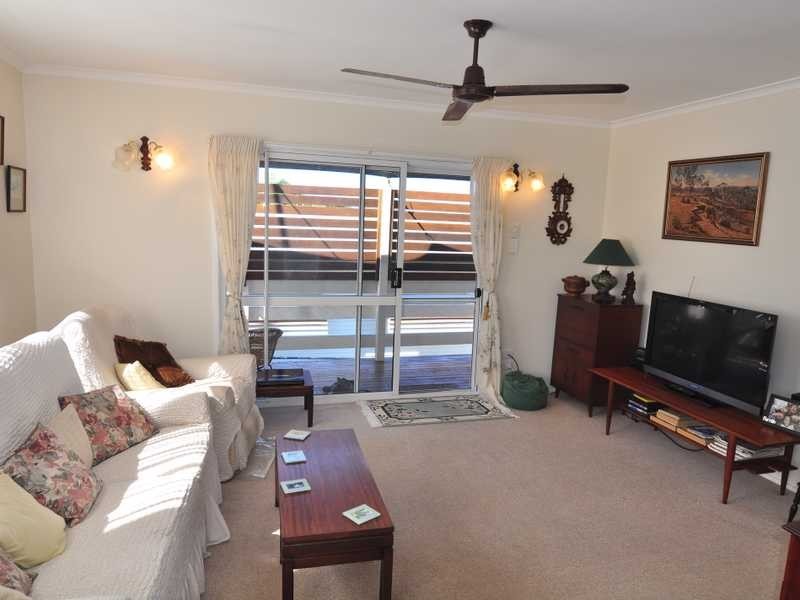 22 Tailor Street, Tin Can Bay QLD 4580