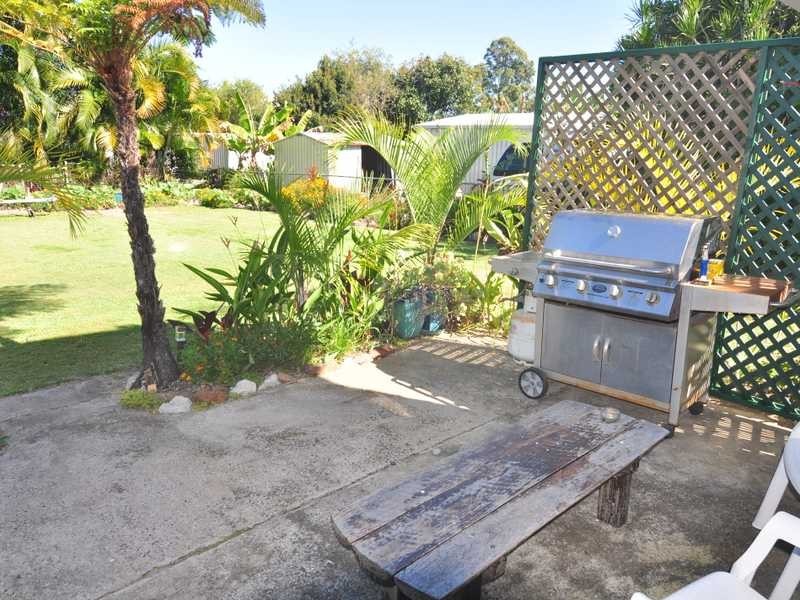 22 Tailor Street, Tin Can Bay QLD 4580