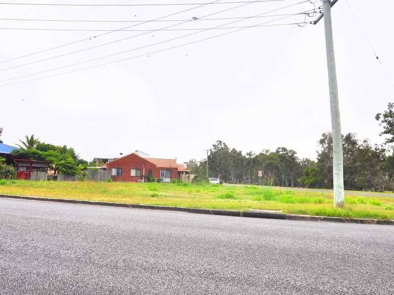 83 Esplanade, Tin Can Bay QLD 4580