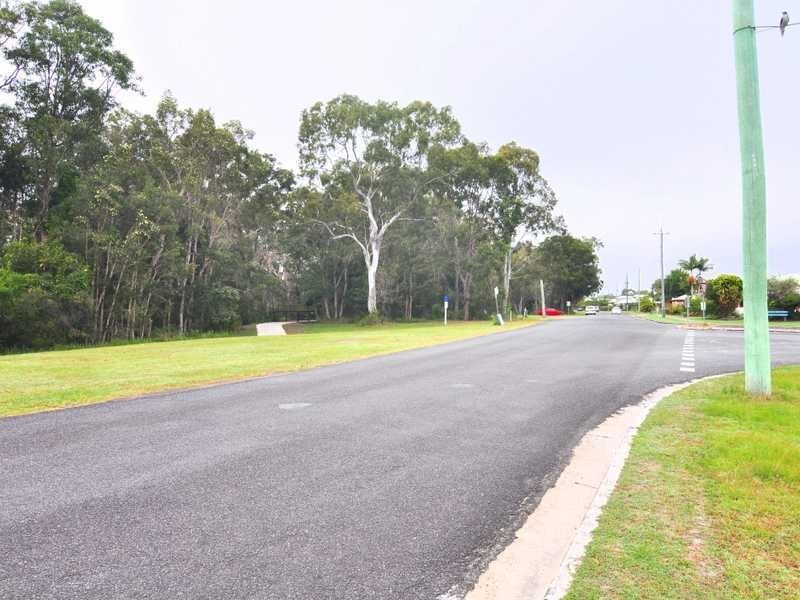 83 Esplanade, Tin Can Bay QLD 4580