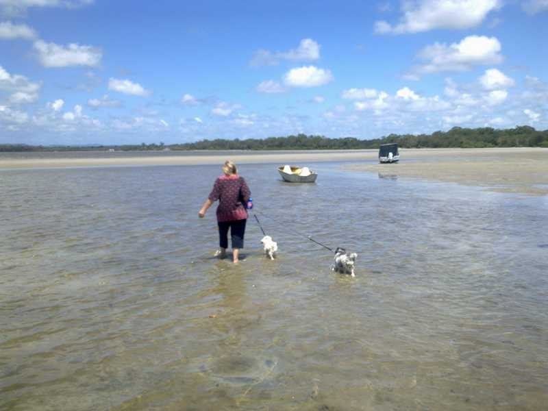 83 Esplanade, Tin Can Bay QLD 4580