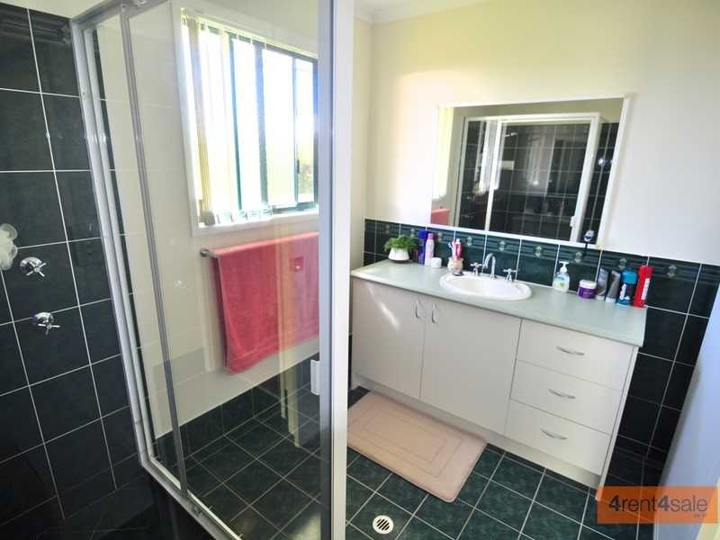 8 Gypsy Court, Cooloola Cove QLD 4580