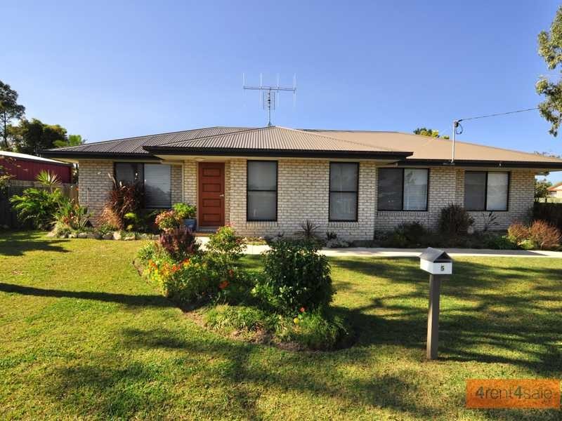 5 Duchess Court, Cooloola Cove QLD 4580