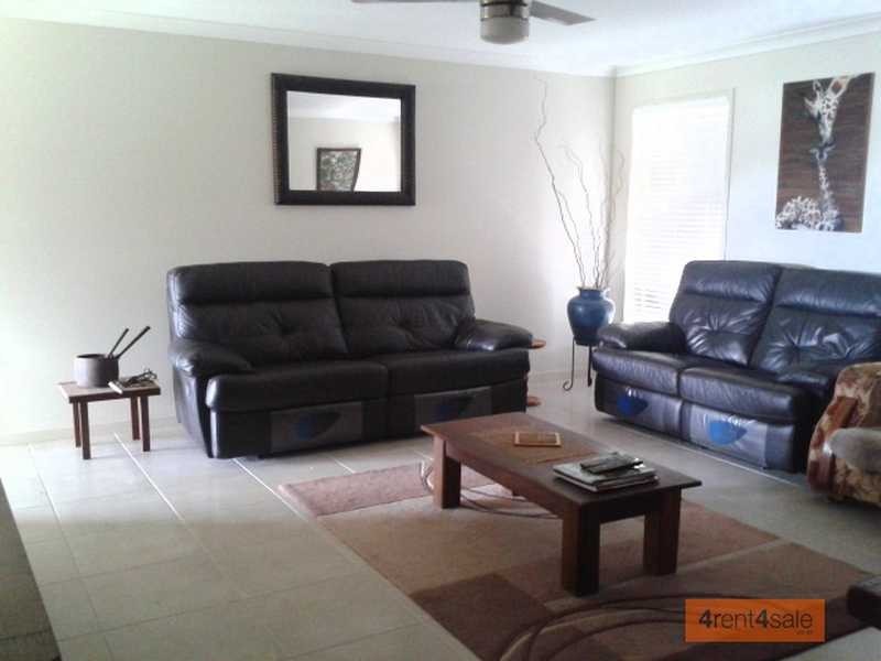 5 Duchess Court, Cooloola Cove QLD 4580