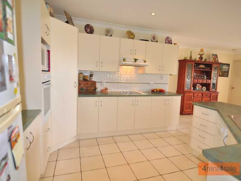 19 Marco Polo Drive, Cooloola Cove QLD 4580