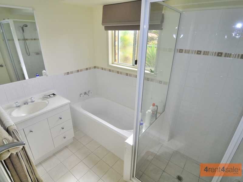 19 Marco Polo Drive, Cooloola Cove QLD 4580