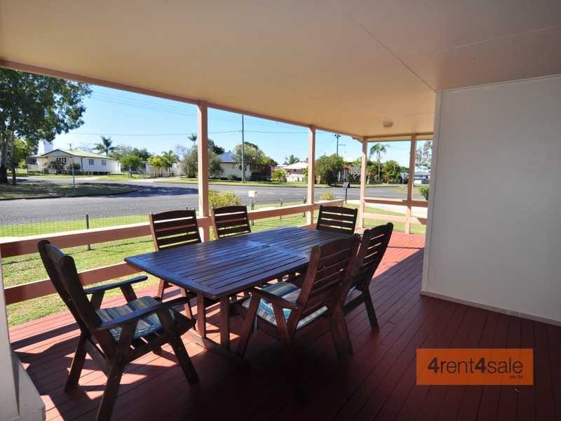 32 Tailor Street, Tin Can Bay QLD 4580