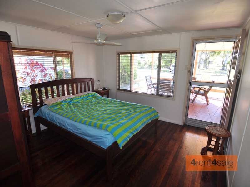32 Tailor Street, Tin Can Bay QLD 4580